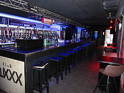 Maldegem - Danscafé in het centrum, vrij van brouwer