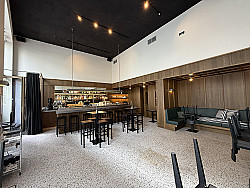 Antwerpen - Mooie kroeg op toplocatie Nieuw Zuid