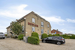 Zuienkerke - Charmant hotel met 18 kamers