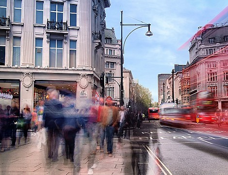 Kuurne - Discreet aangeboden vastgoedsite met commerciële en recreatieve mogelijkheden