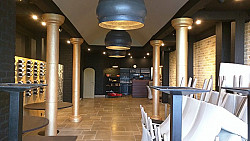 Vichte - Restaurantruimte in koopcenter te huur