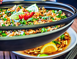 West-Vlaanderen - Grote horecazaak: vastgoed + handelsfonds - eigendom