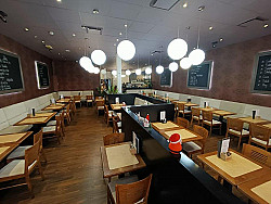 Sint-Niklaas - Brasserie / restaurant in het Waasland Shopping Center